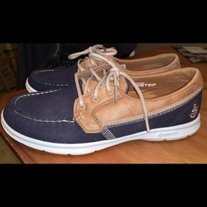 Women’s Skechers go step boat shoes